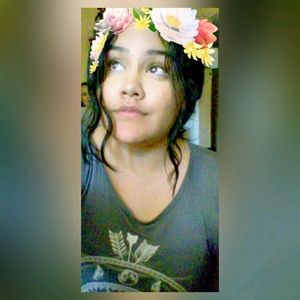 Meet your Posher, Monique